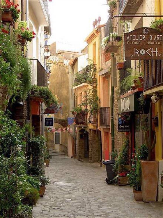 苏黎世街头铜装饰型材